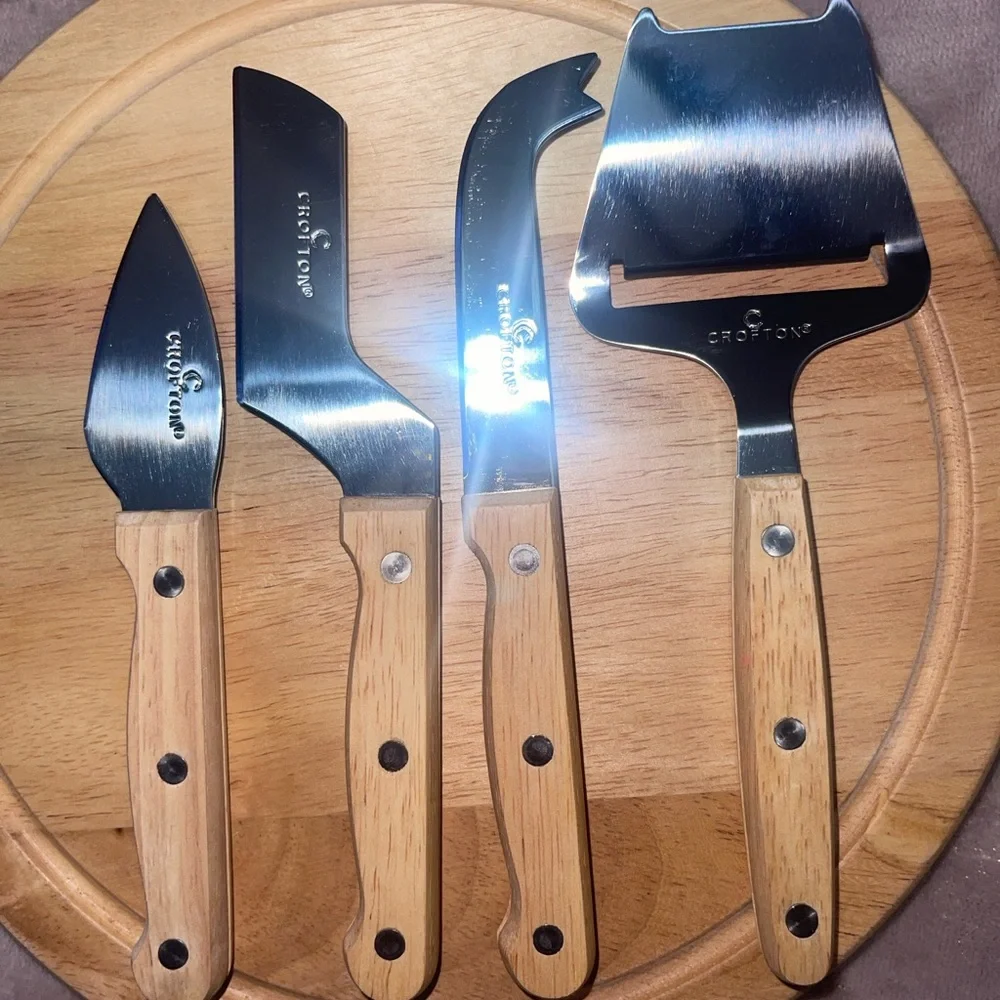 Crofton Natural Wood Cheese Board Set with Utensils